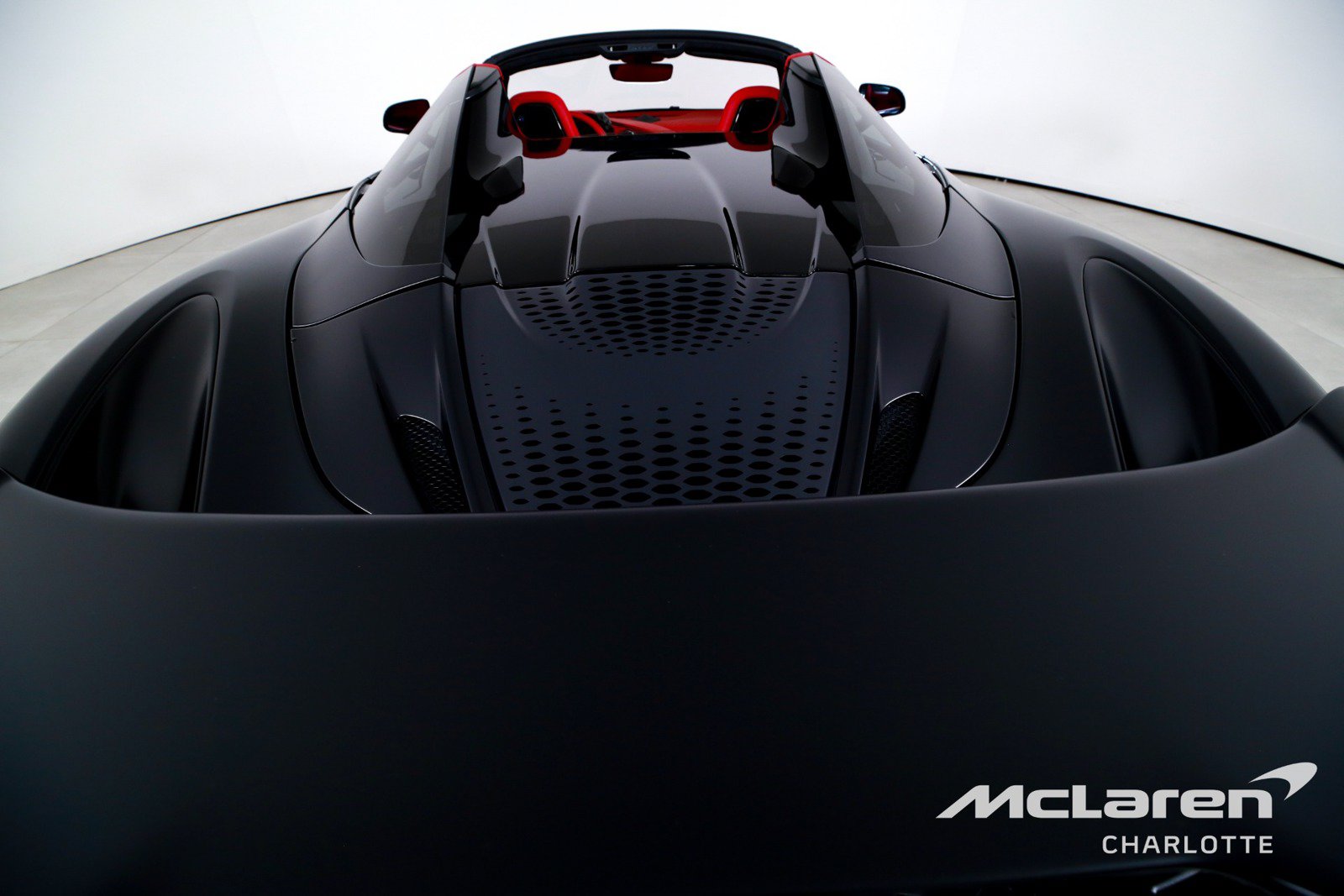 Used 2025 McLaren 750S Spider photo 23