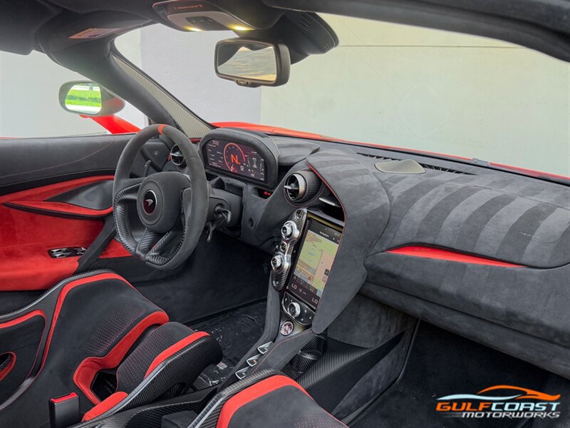 Used 2021 McLaren 765LT photo 30