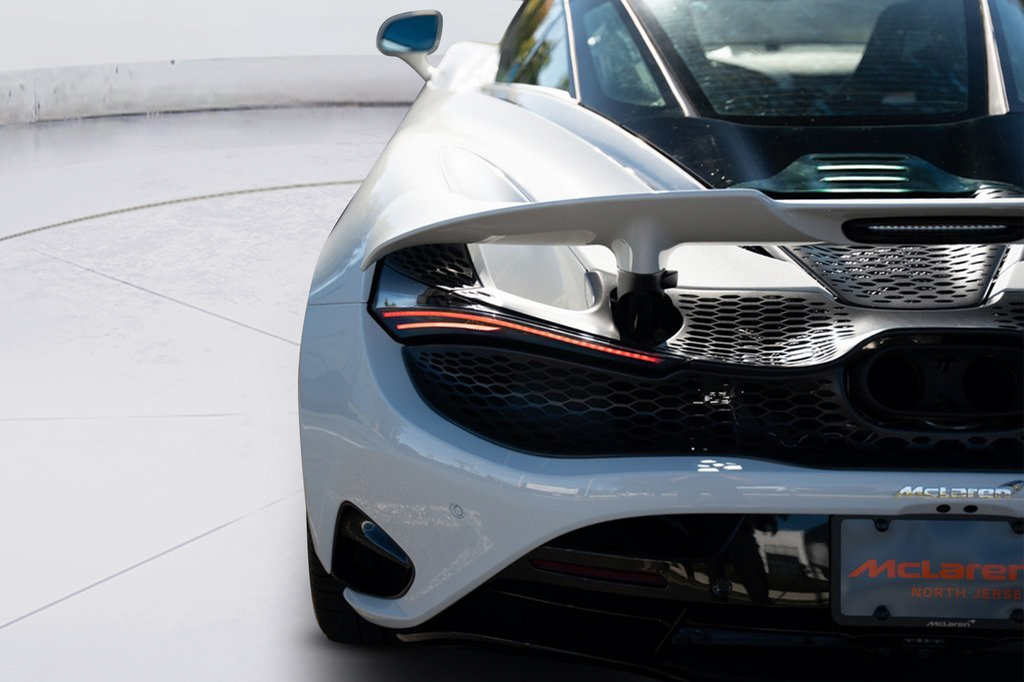 New 2026 McLaren 750S photo 30