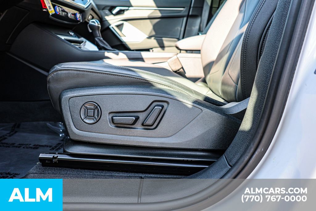 2025 Audi Q3 2.0T Premium