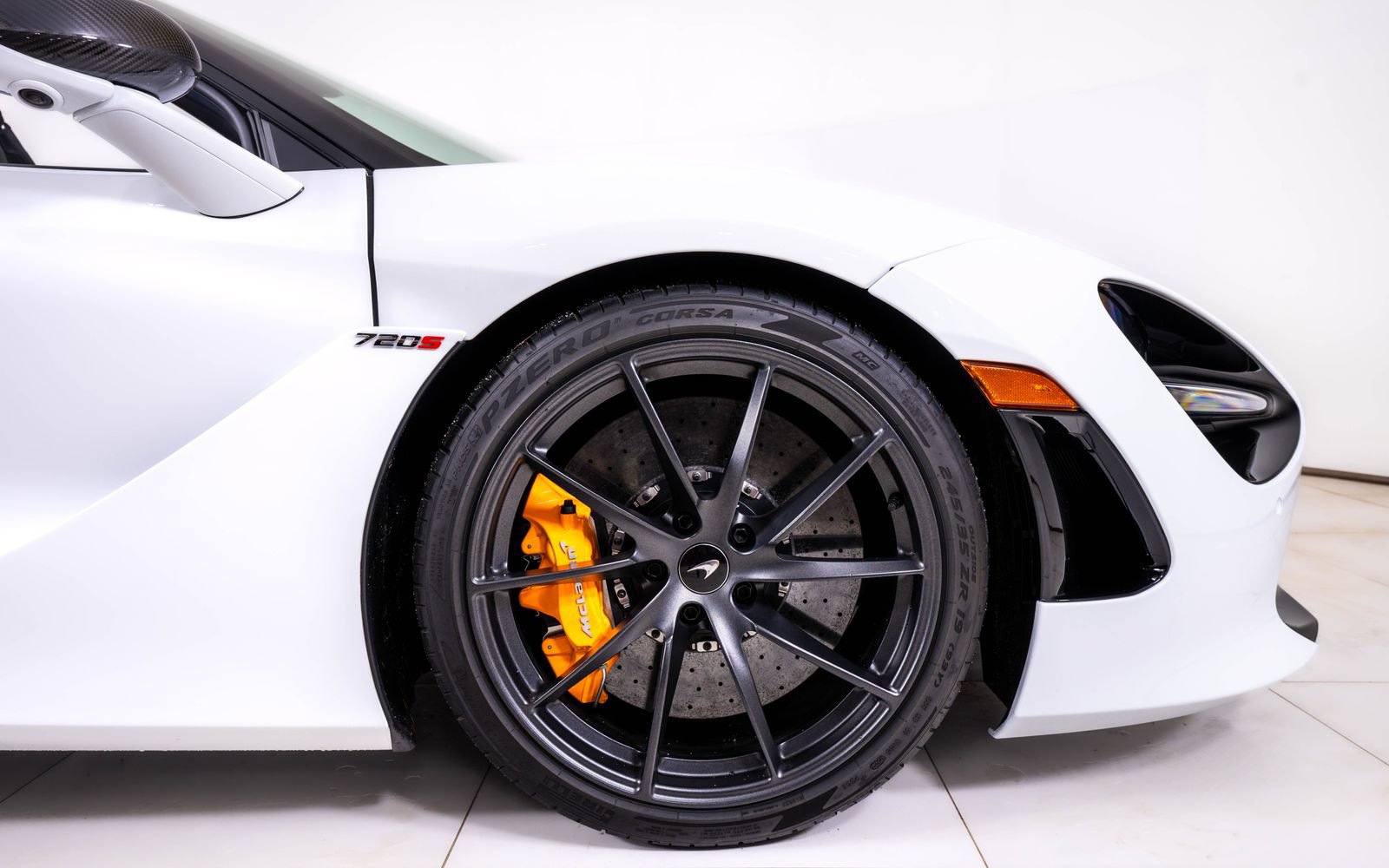Used 2021 McLaren 720S Performance photo 21