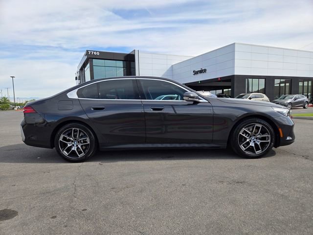 2026 BMW 530i xDrive