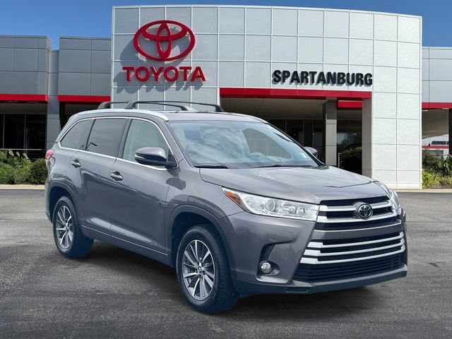 Used 2017 Toyota Highlander XLE
