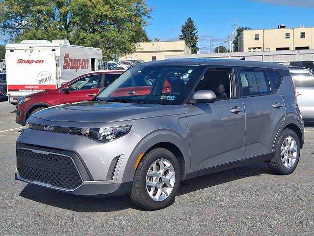 Used 2025 Kia Soul LX w/ LX Technology Package