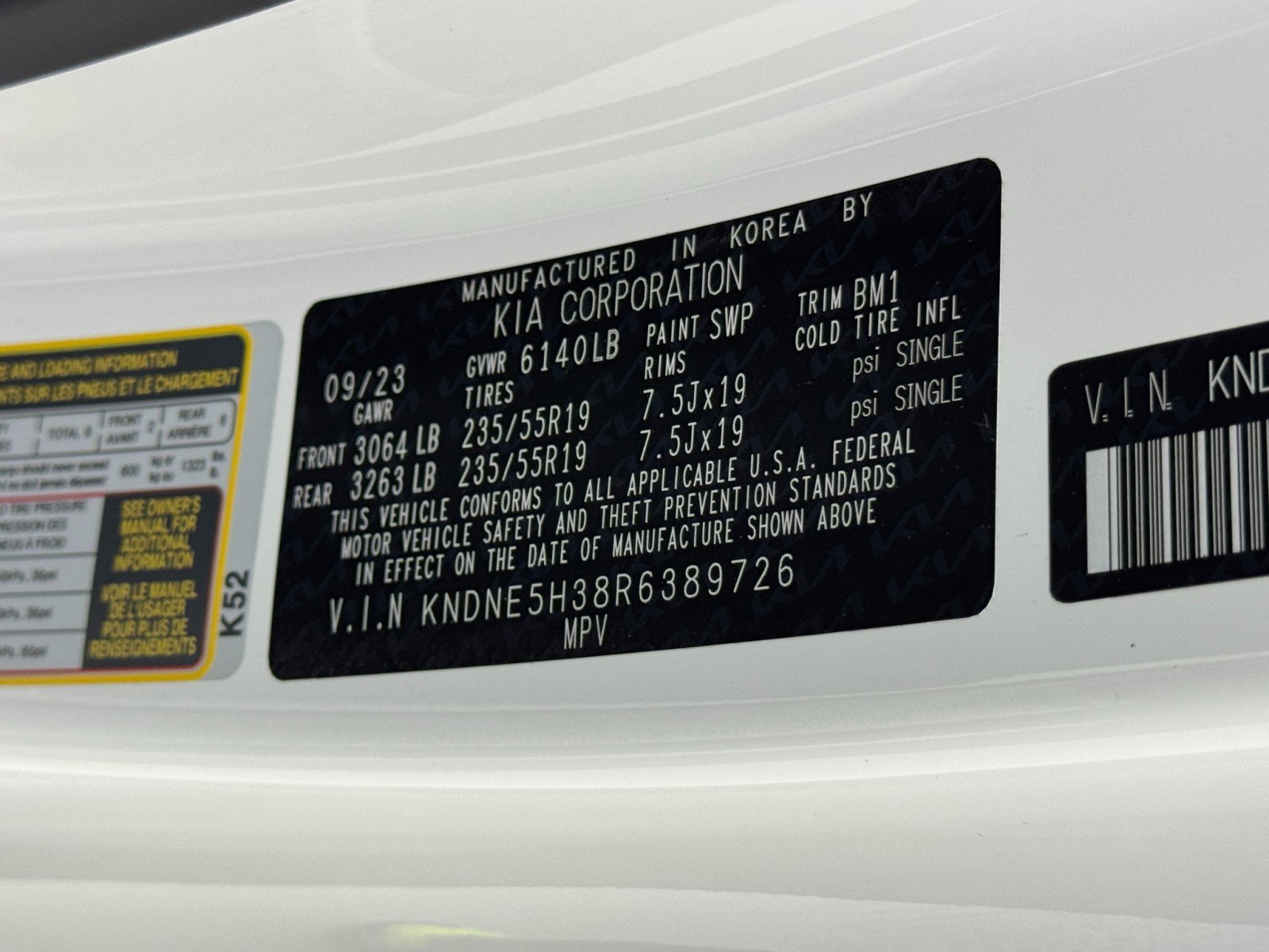 2024 Kia Carnival SX