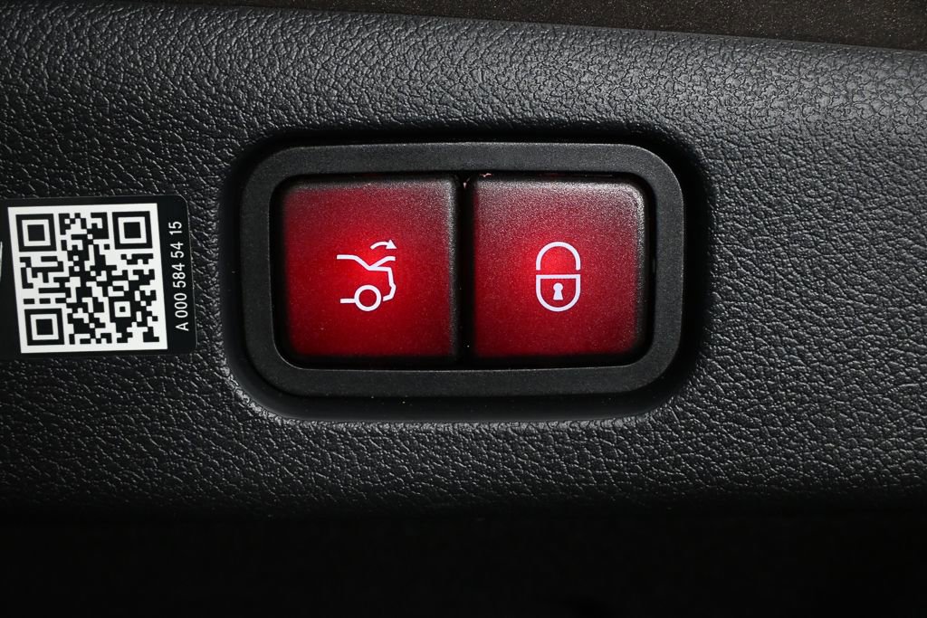 2025 Mercedes-Benz E 350 4MATIC Sedan