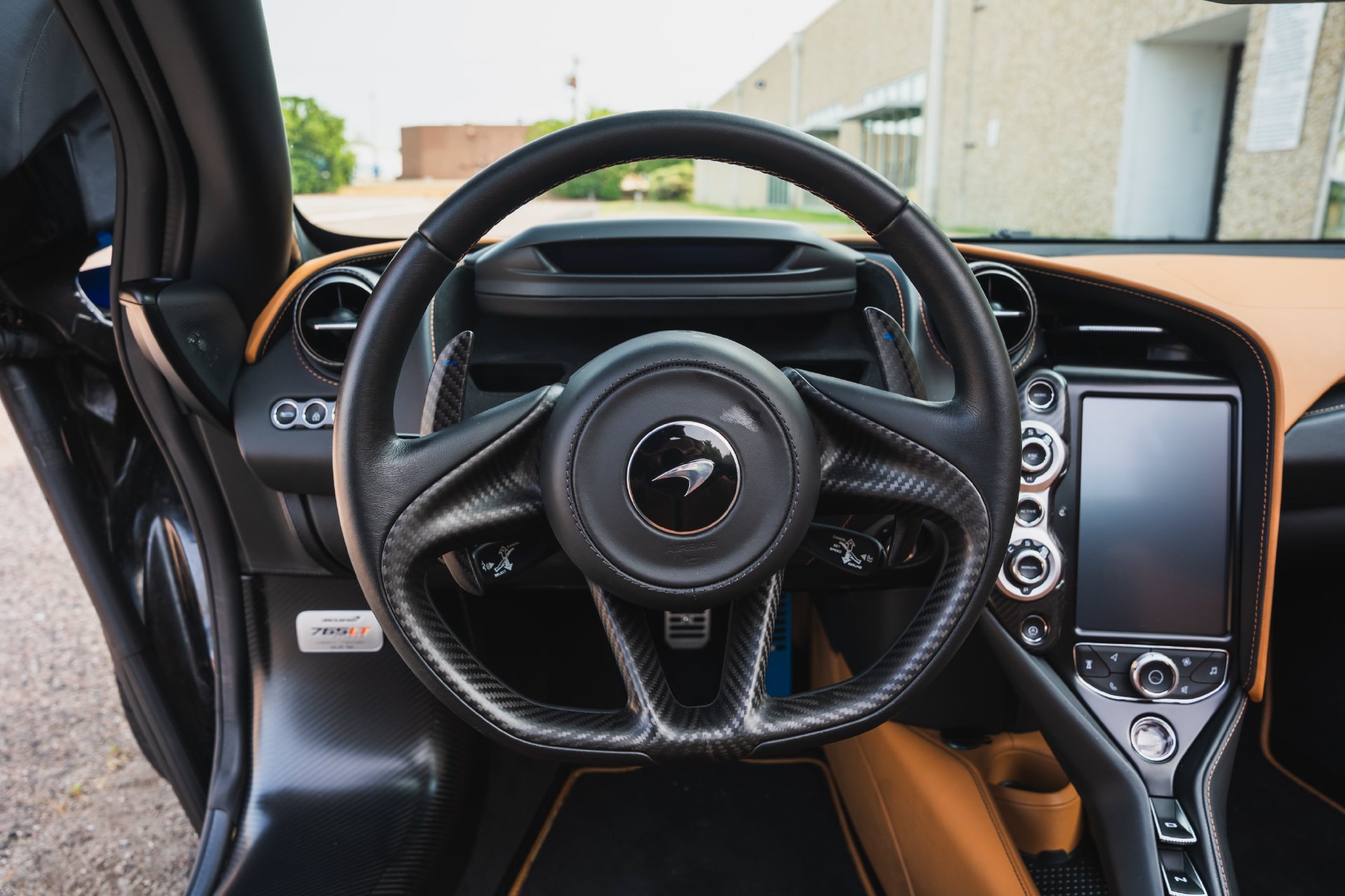 Used 2022 McLaren 765LT photo 42