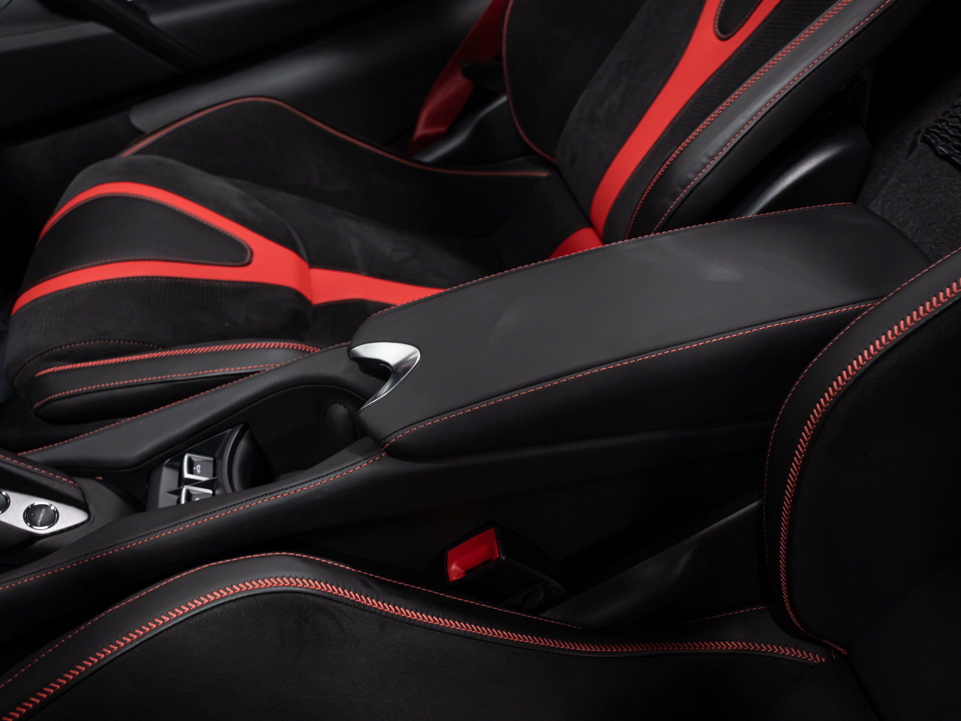 Used 2021 McLaren 720S Performance photo 68
