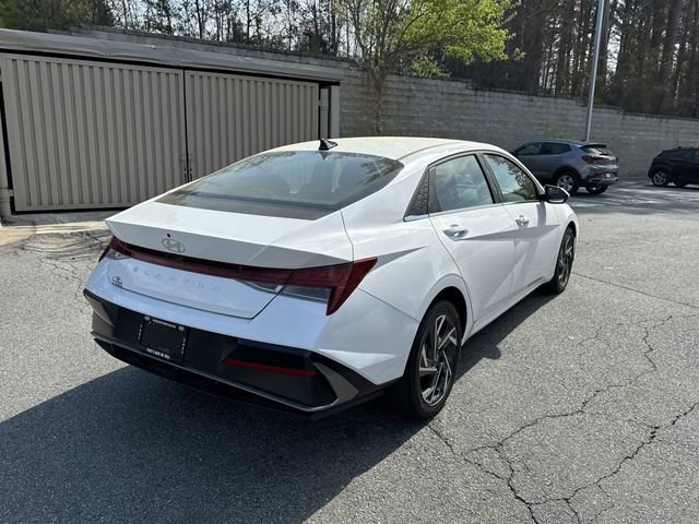 2025 Hyundai Elantra SEL