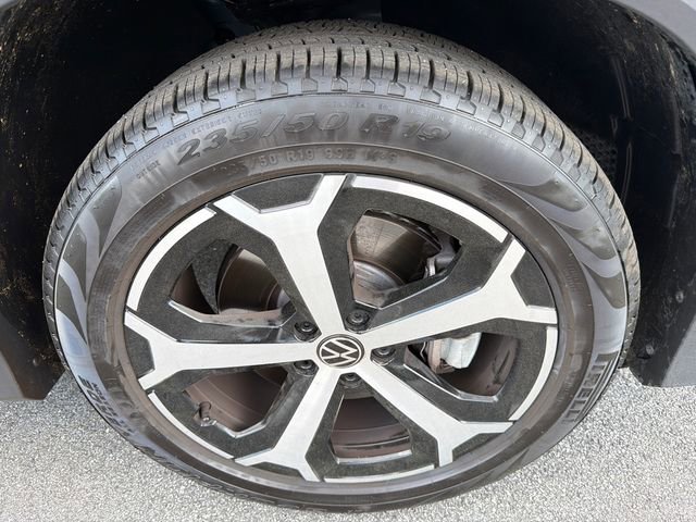 2025 Volkswagen Tiguan SE