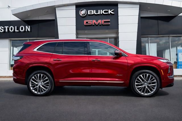 Used 2025 Buick Enclave Avenir w/ Super Cruise Package