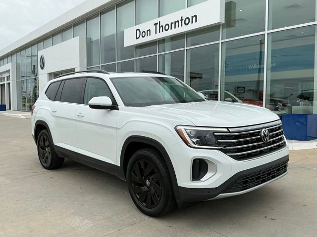 Certified 2025 Volkswagen Atlas SE w/ Panoramic Sunroof Package