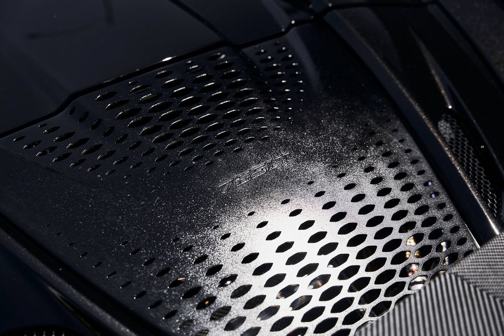 Used 2022 McLaren 765LT photo 15