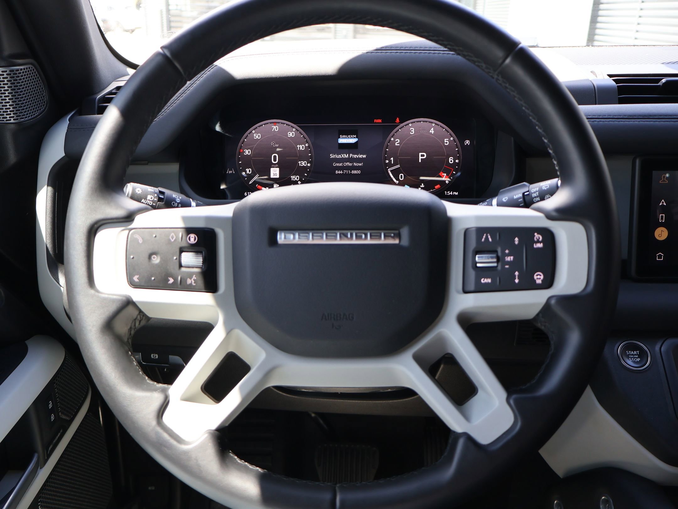 2024 Land Rover Defender 110 X-Dynamic SE