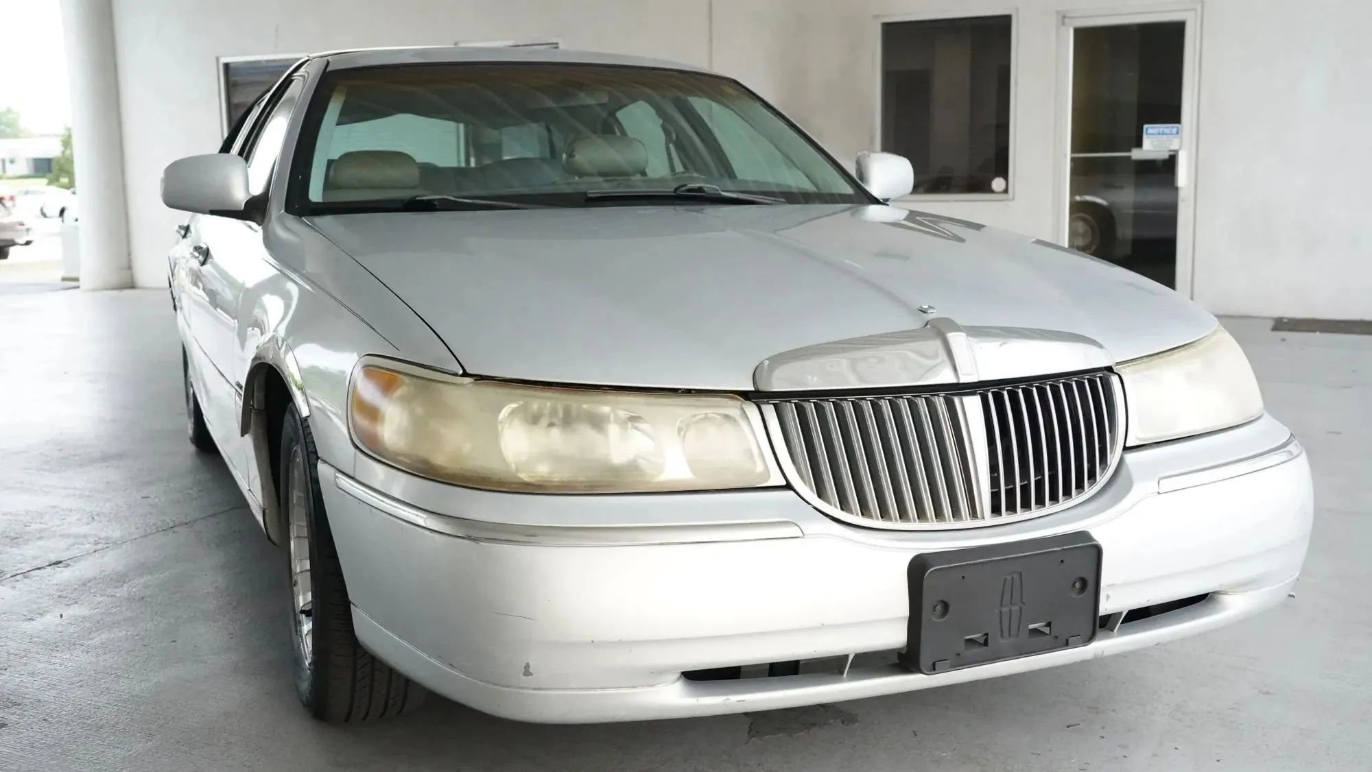 1998 Lincoln Town Car Executive