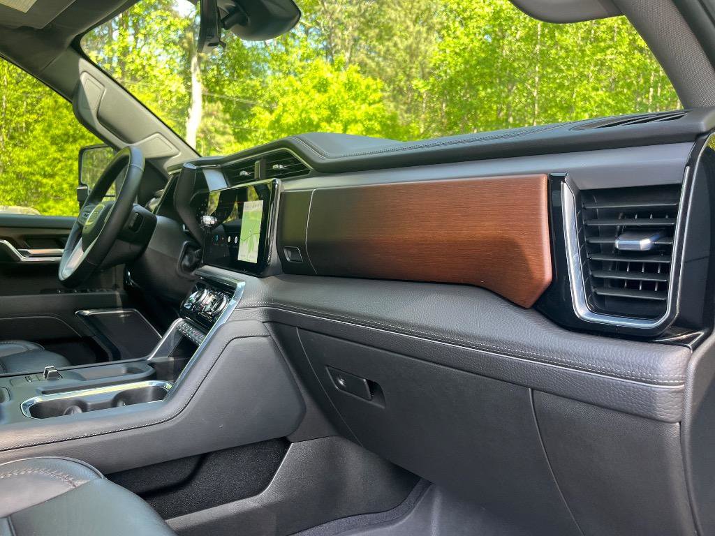 2024 GMC Sierra 2500 Denali