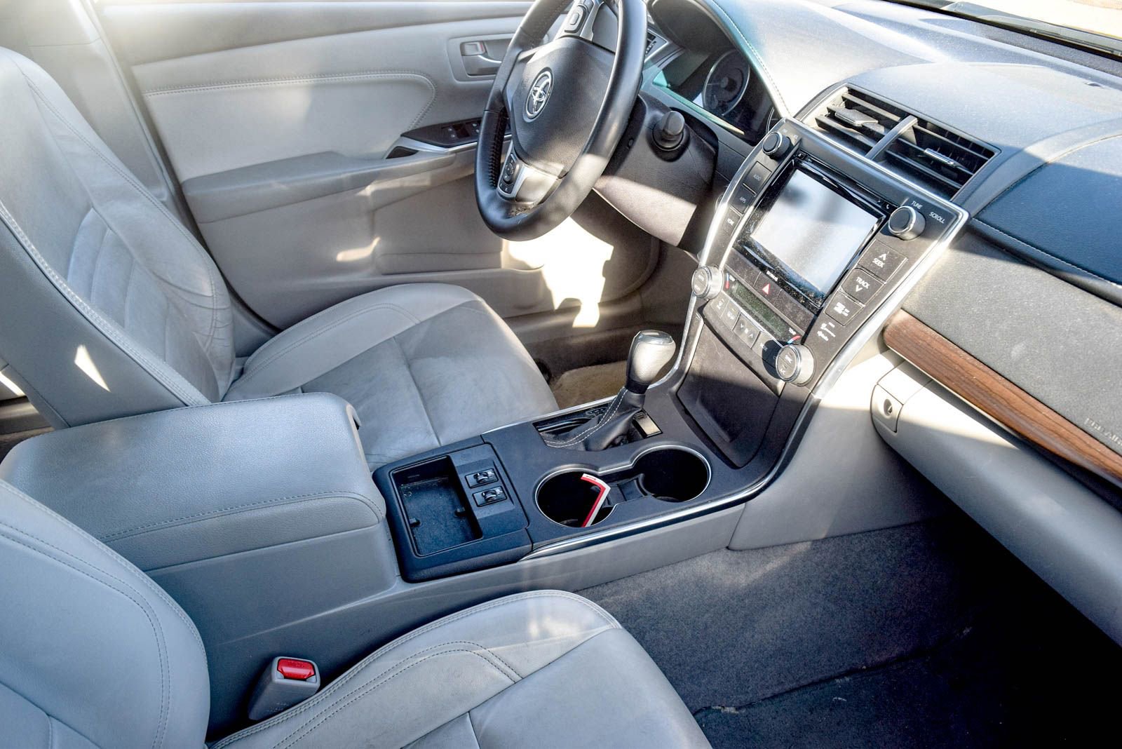 2016 Toyota Camry XLE