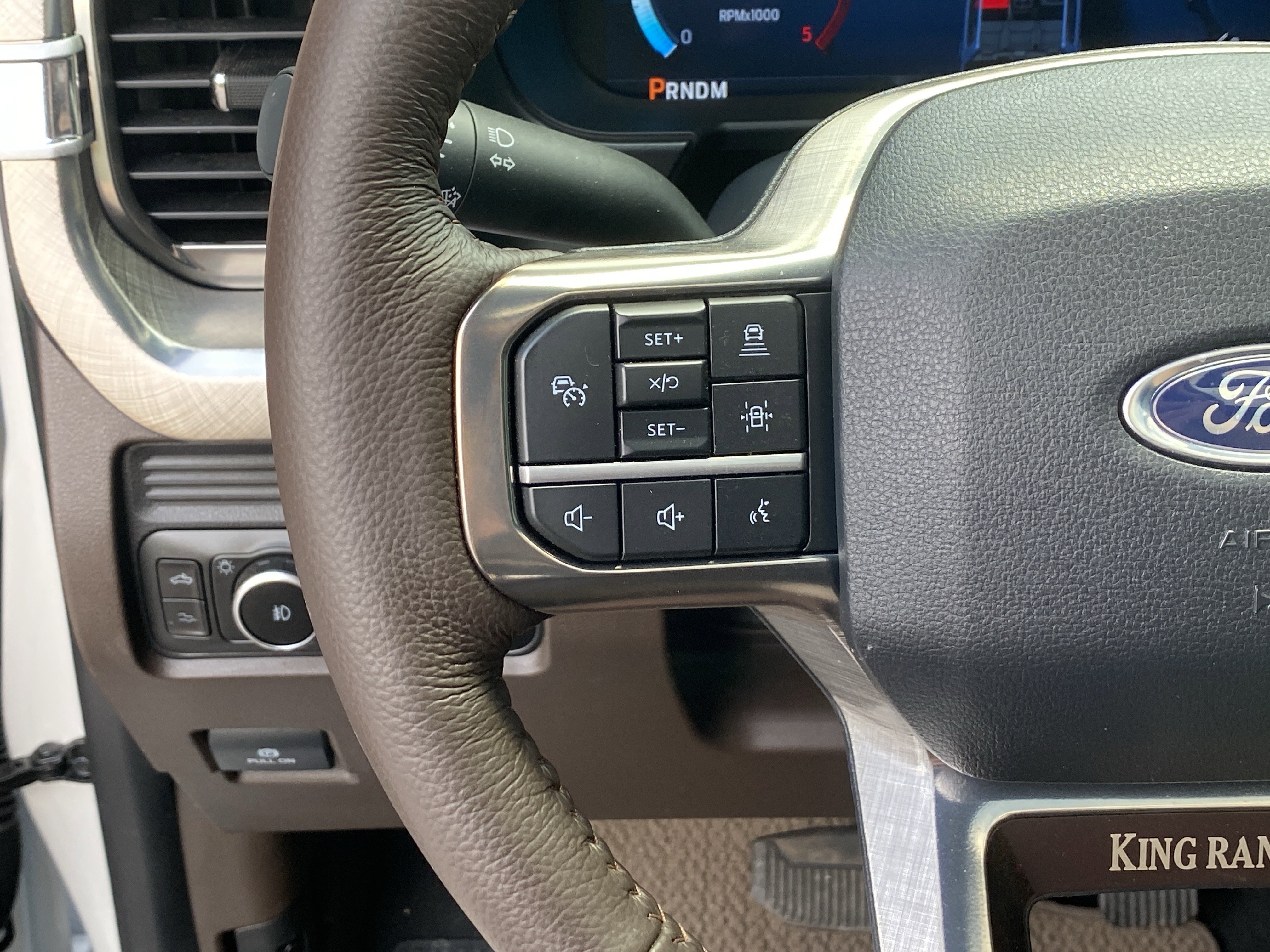 2025 Ford F450 King Ranch