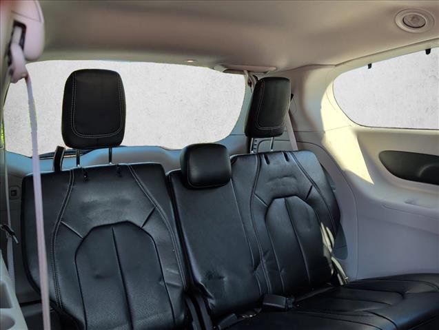 2022 Chrysler Pacifica Touring-L