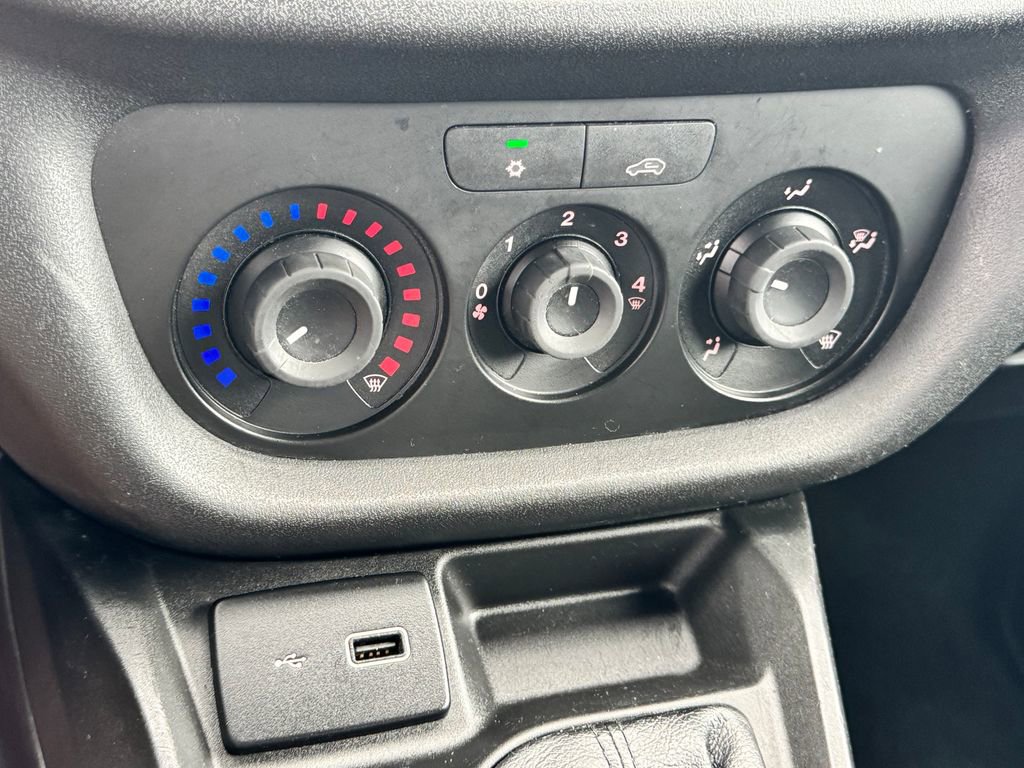 2022 RAM ProMaster City Tradesman