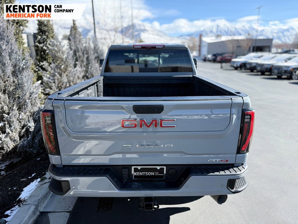 2024 GMC Sierra 2500 AT4