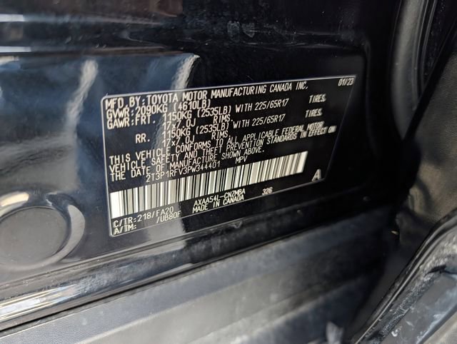 2023 Toyota RAV4 XLE