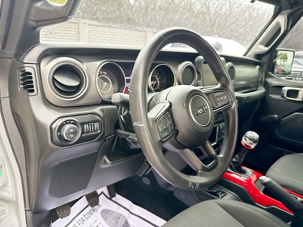 2022 Jeep Gladiator Sport