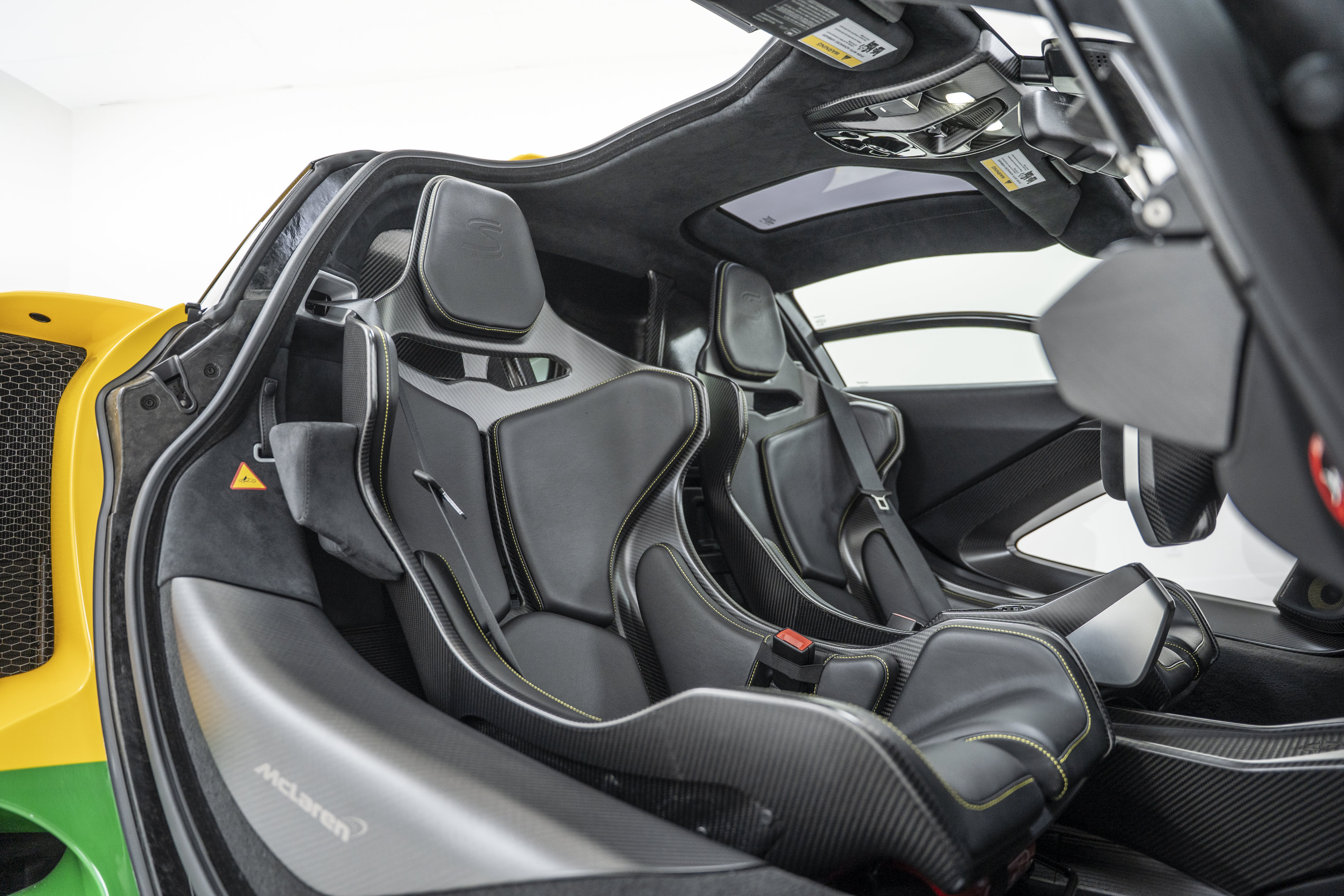 Used 2019 McLaren Senna photo 34