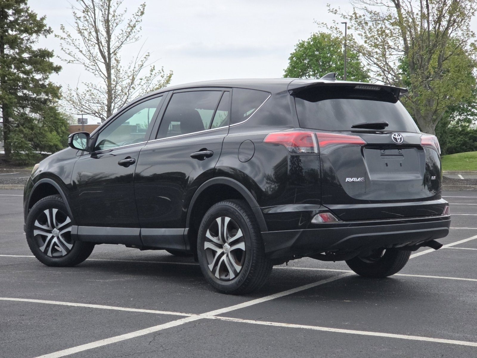 2018 Toyota Rav4 LE