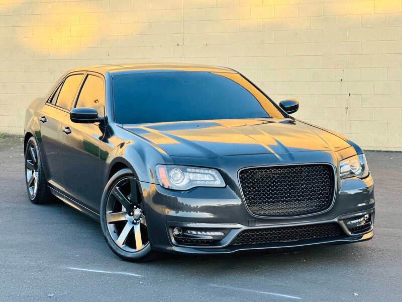 Used 2014 Chrysler 300 SRT8 w/ Harman/Kardon Audio Group