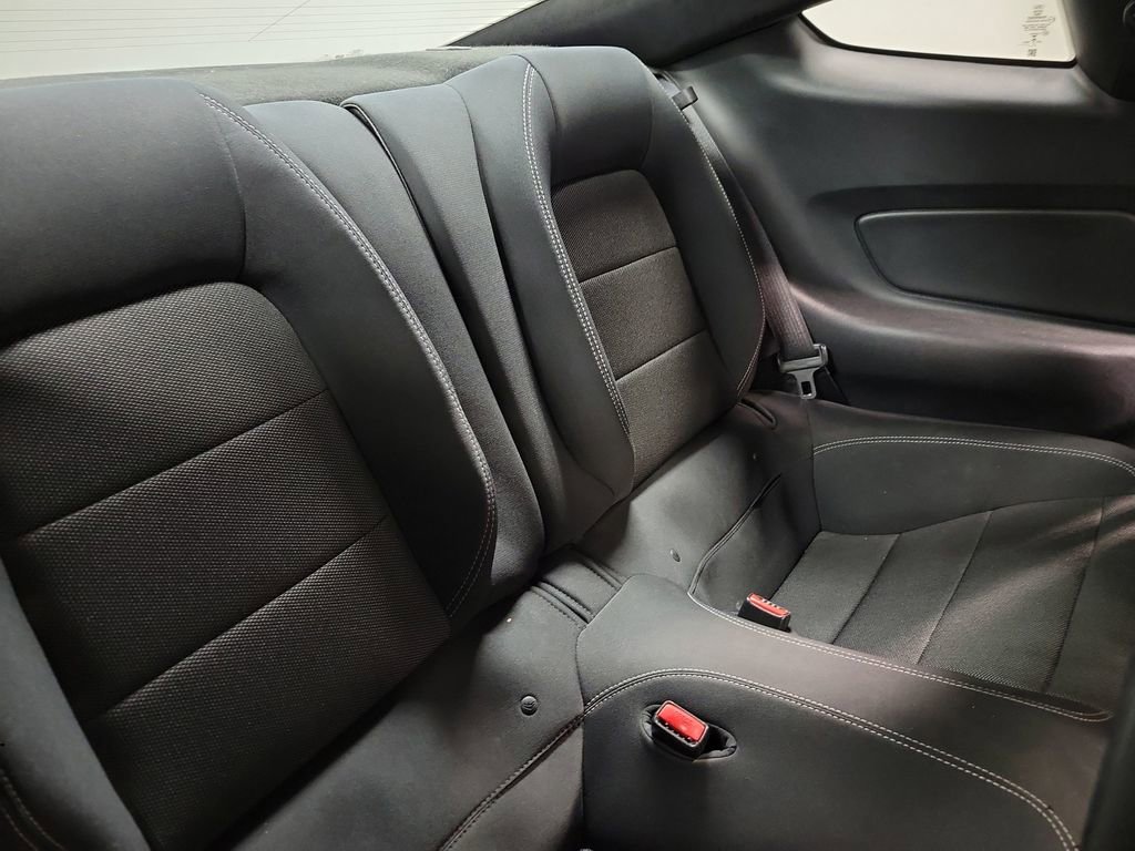 2017 Ford Mustang Coupe