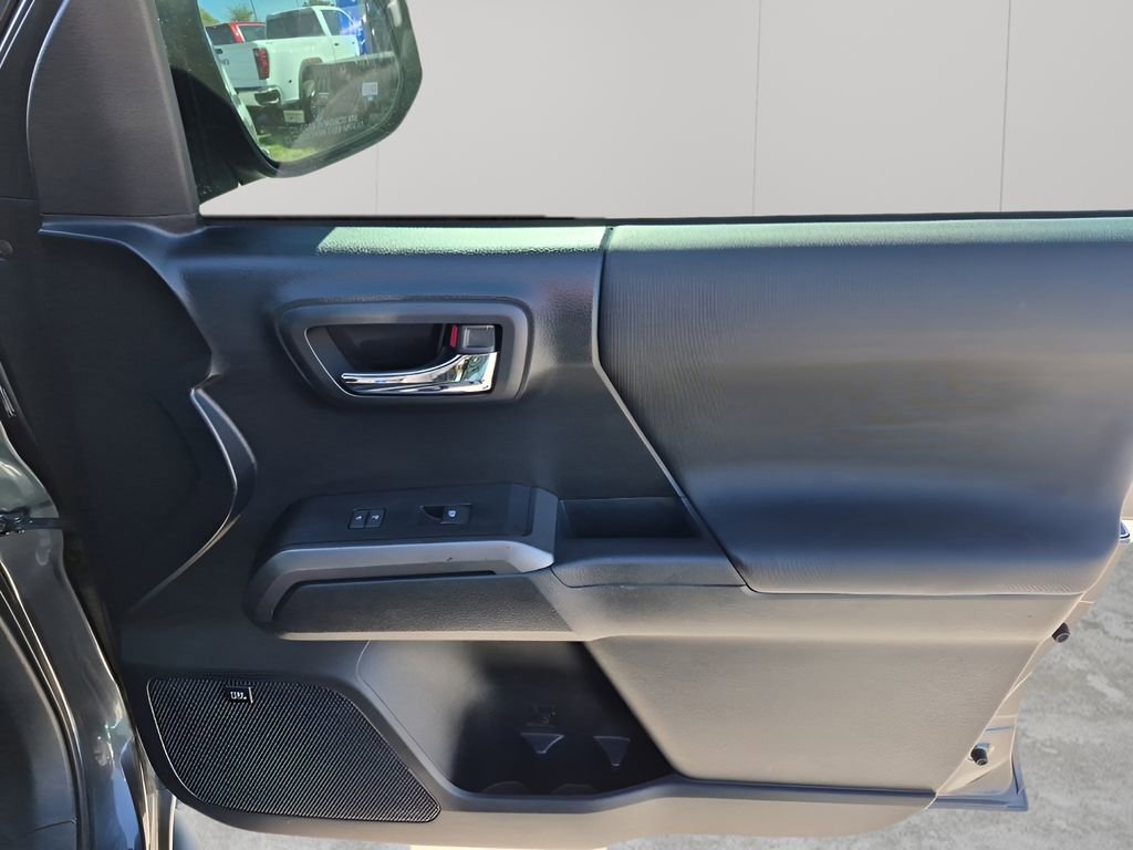 2016 Toyota Tacoma TRD Sport