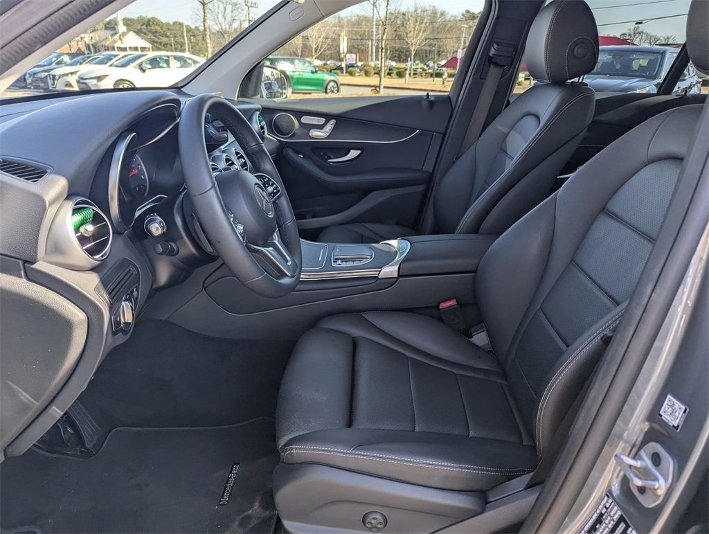 2022 Mercedes-Benz GLC 300