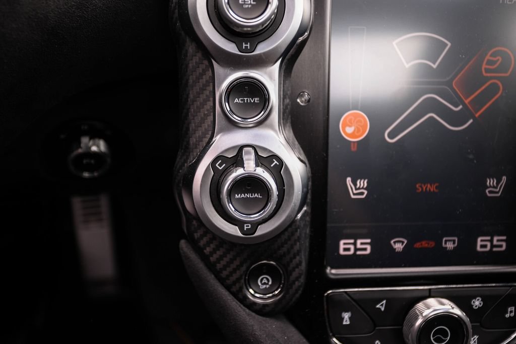 Used 2022 McLaren 720S Performance photo 31