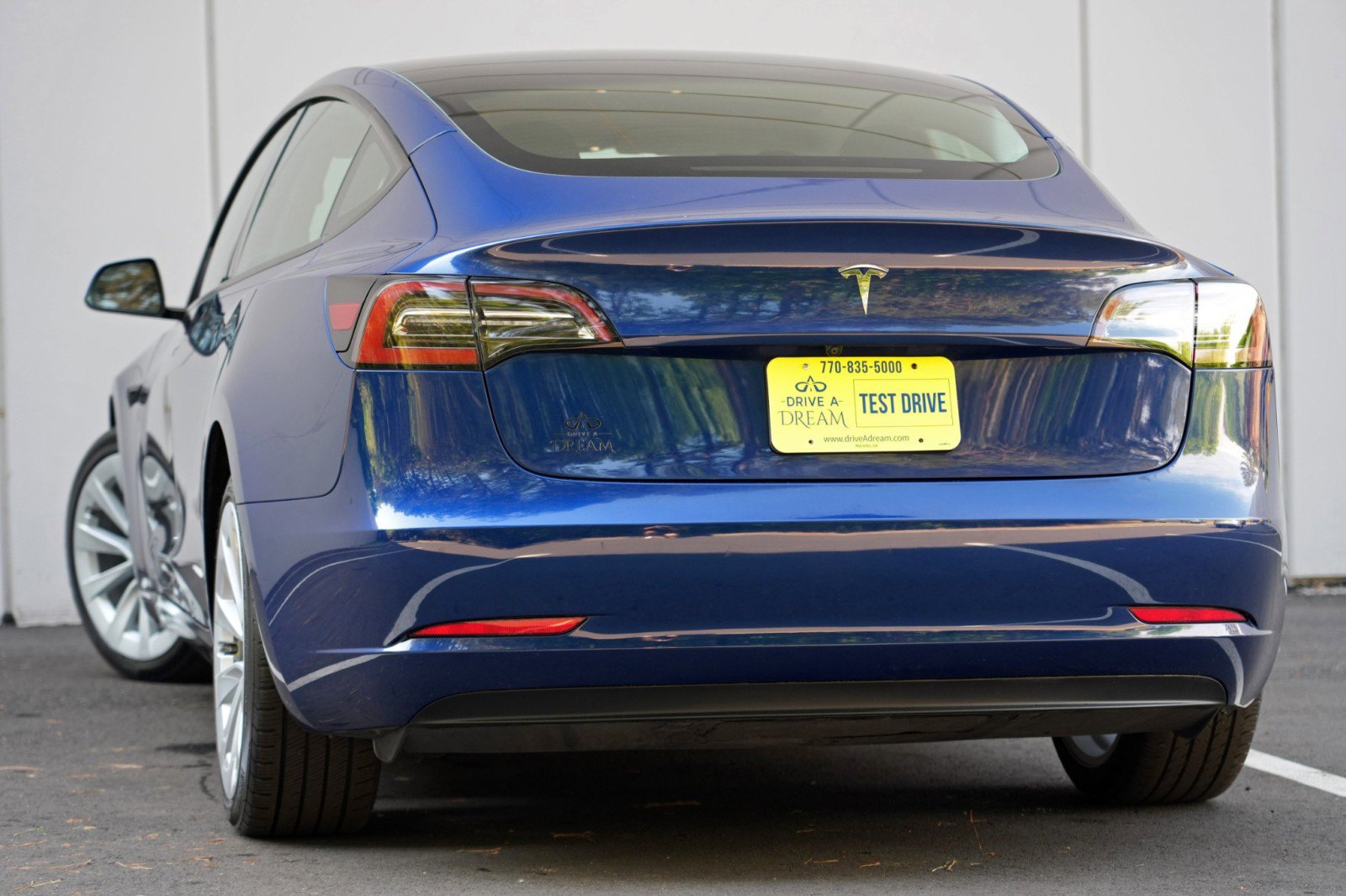 2023 Tesla Model 3 Standard Range