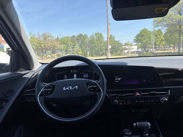 2025 Kia Niro EX