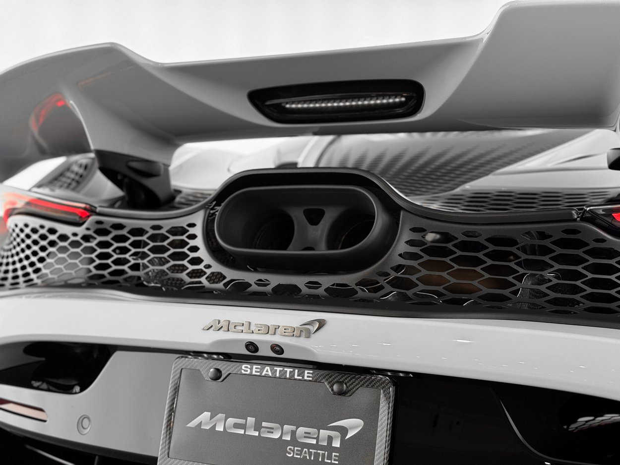 Used 2026 McLaren 750S Spider photo 42
