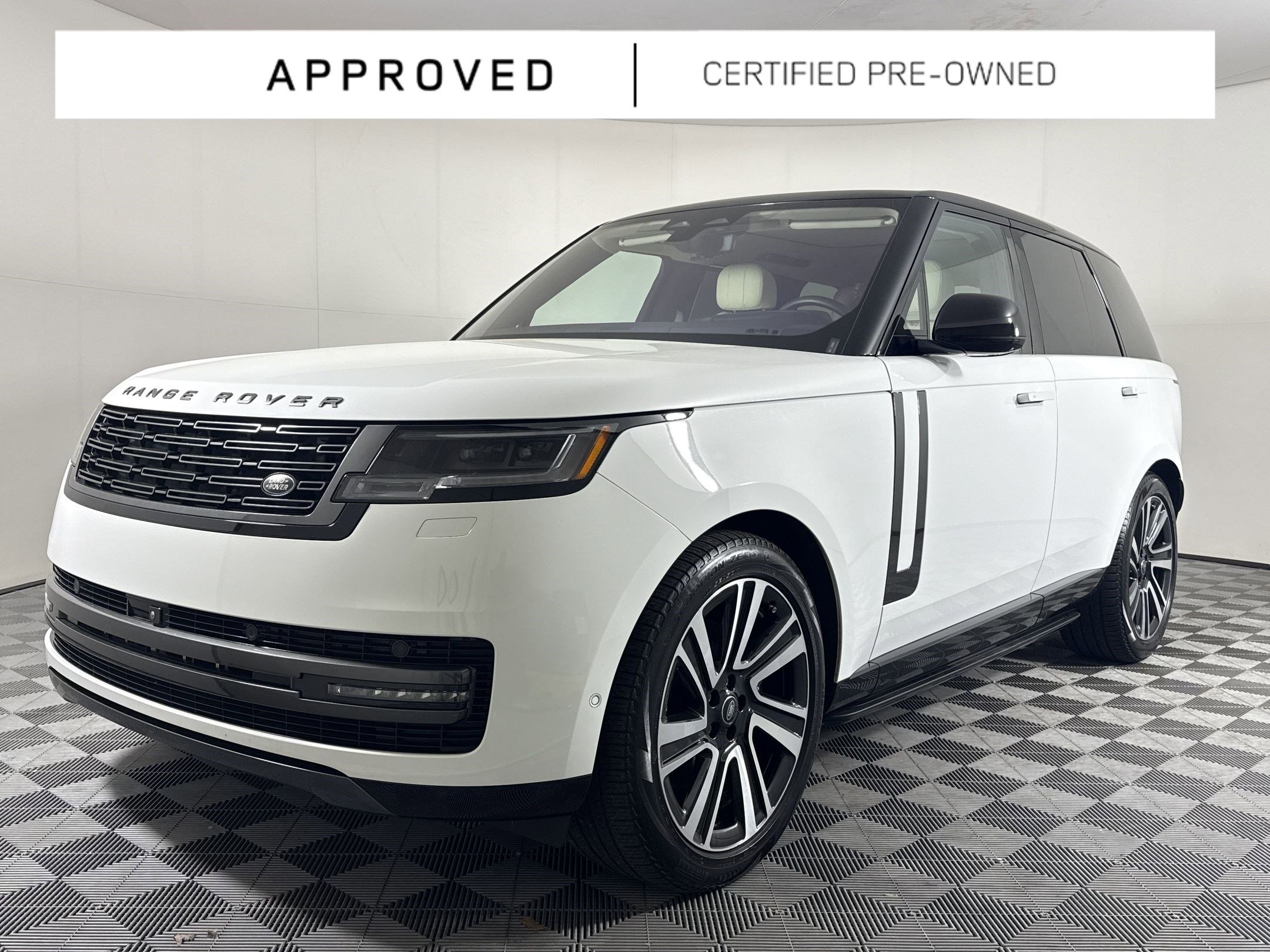 2023 Land Rover Range Rover SE