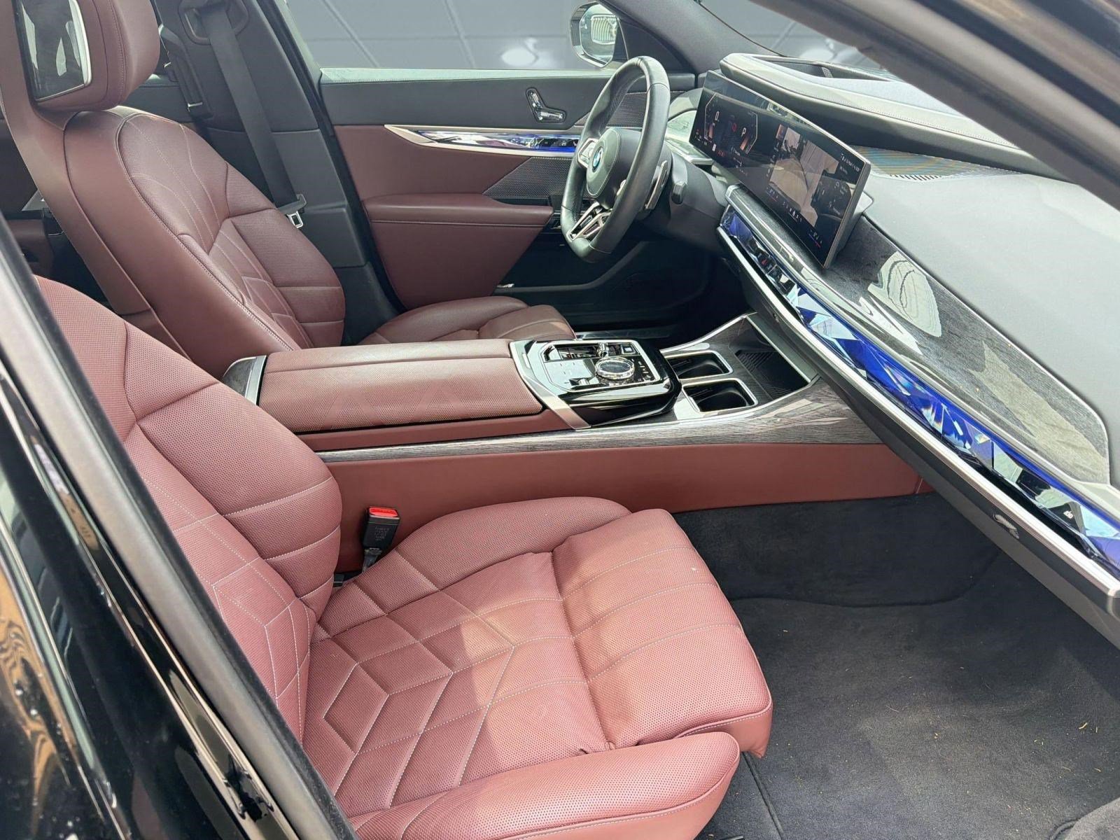 2024 BMW 760i xDrive