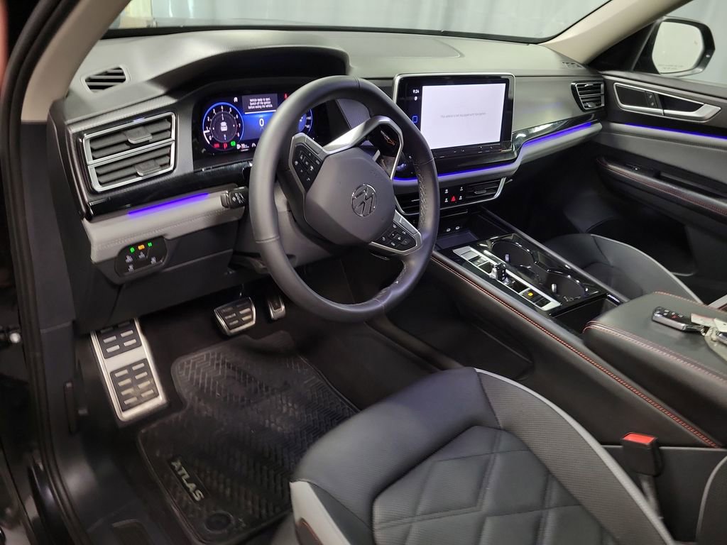 2024 Volkswagen Atlas Peak Edition SE