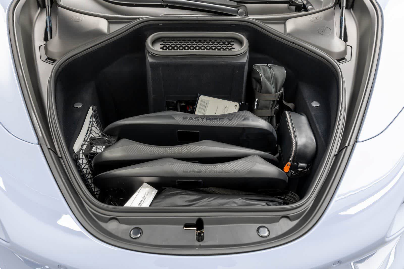 New 2026 McLaren 750S photo 18