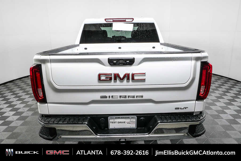 2025 GMC Sierra 1500 SLT