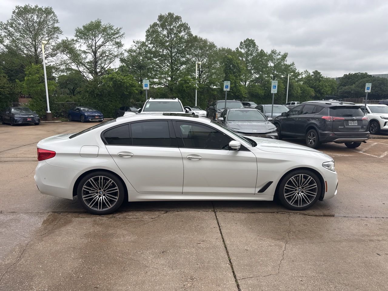 2017 BMW 540i
