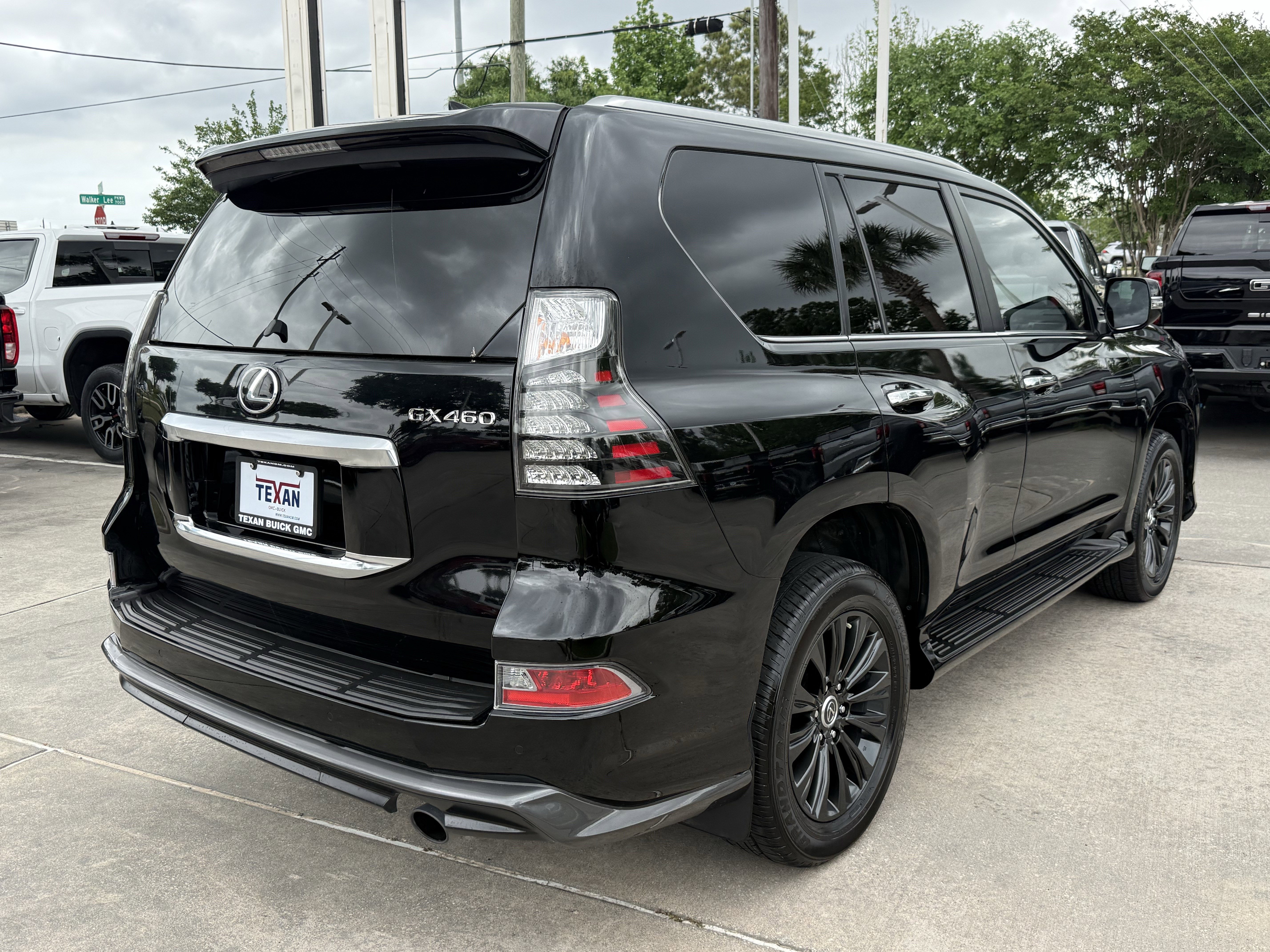 2023 Lexus GX 460 Premium