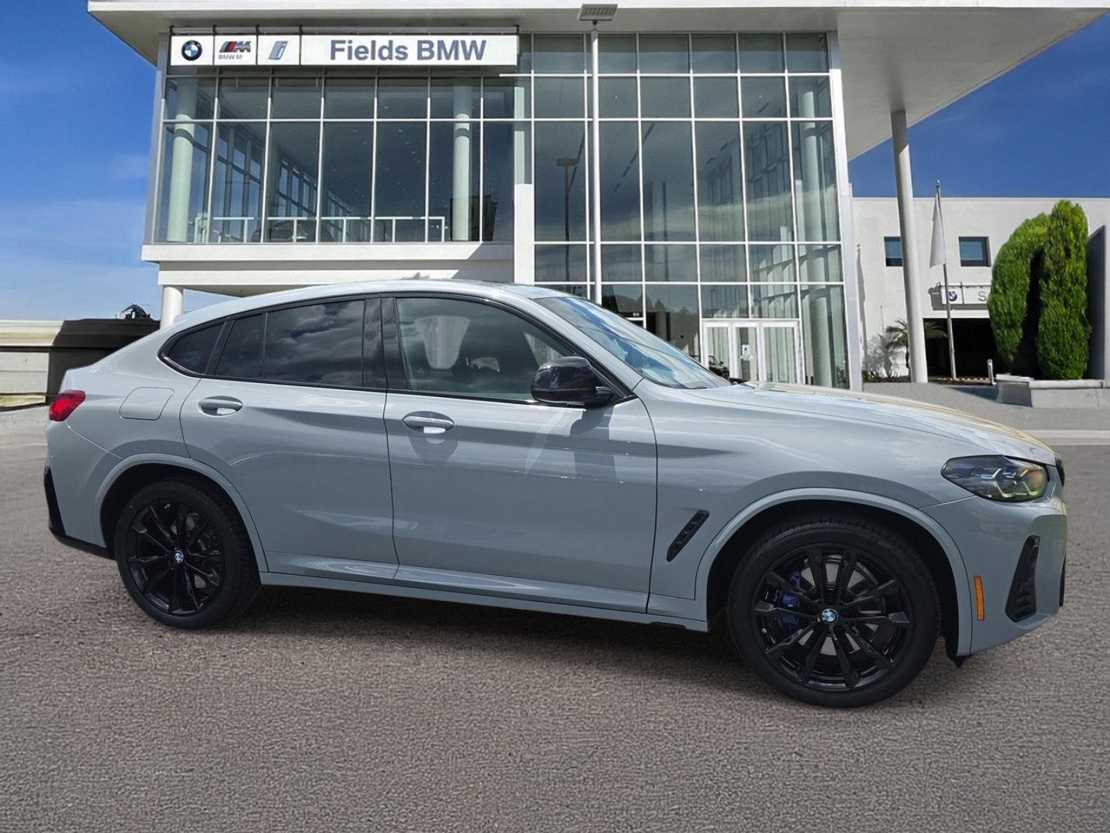 Certified 2024 BMW X4 M40i w/ Shadowloine Package