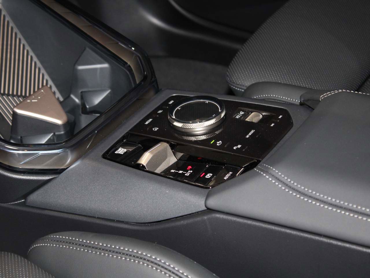 2025 BMW X3 xDrive30i