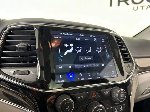 2021 Jeep Grand Cherokee Summit