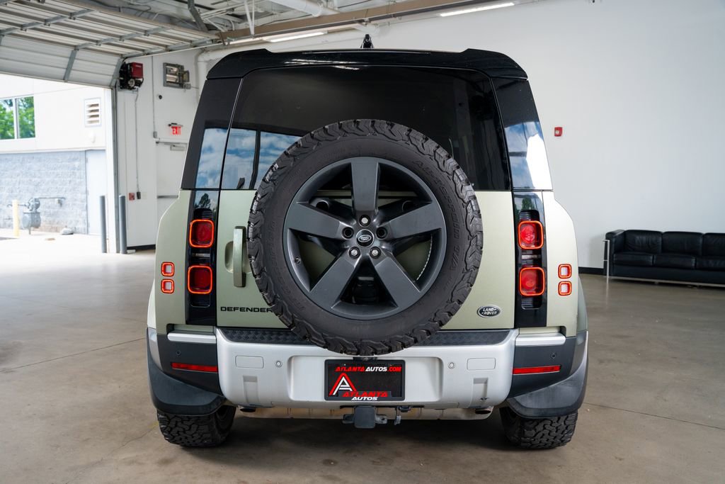 2020 Land Rover Defender 110 SE