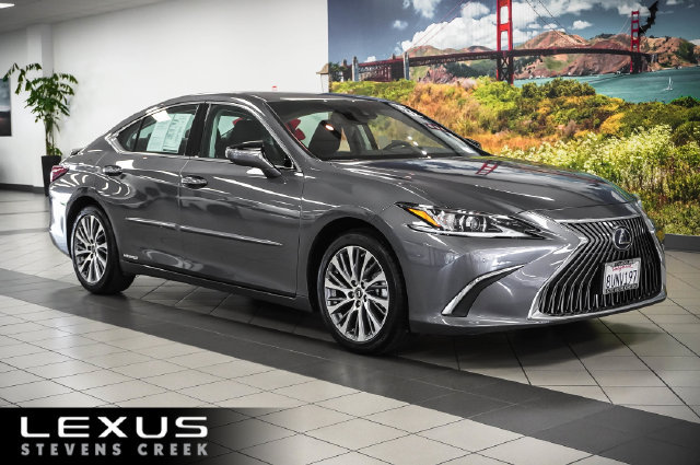 Certified 2021 Lexus ES 300h w/ Premium Package