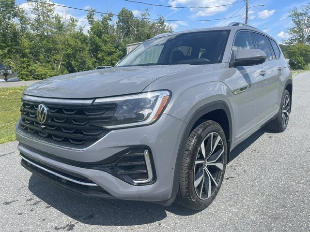 New 2026 Volkswagen Atlas SEL Premium R-Line